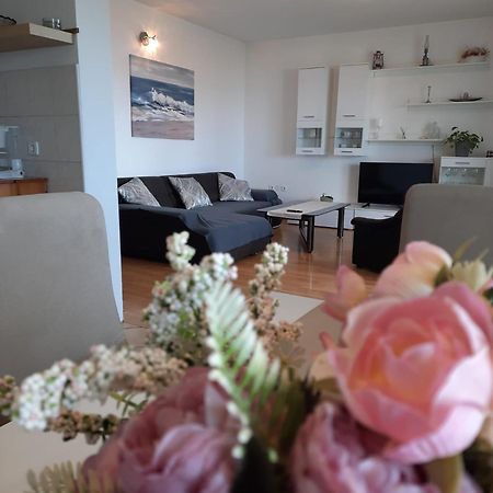 Apartman Mila Novi Vinodolski Esterno foto