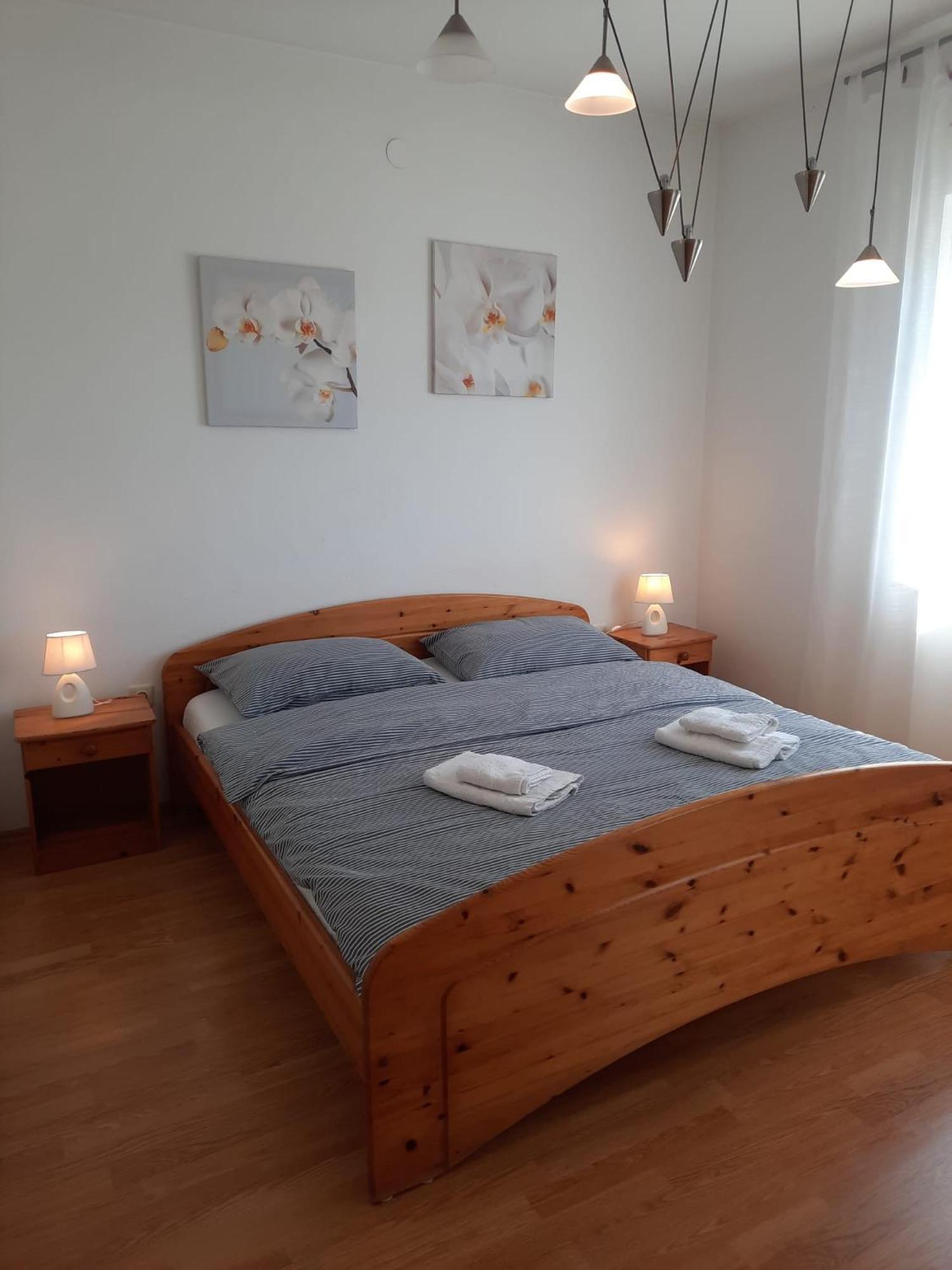 Apartman Mila Novi Vinodolski Esterno foto