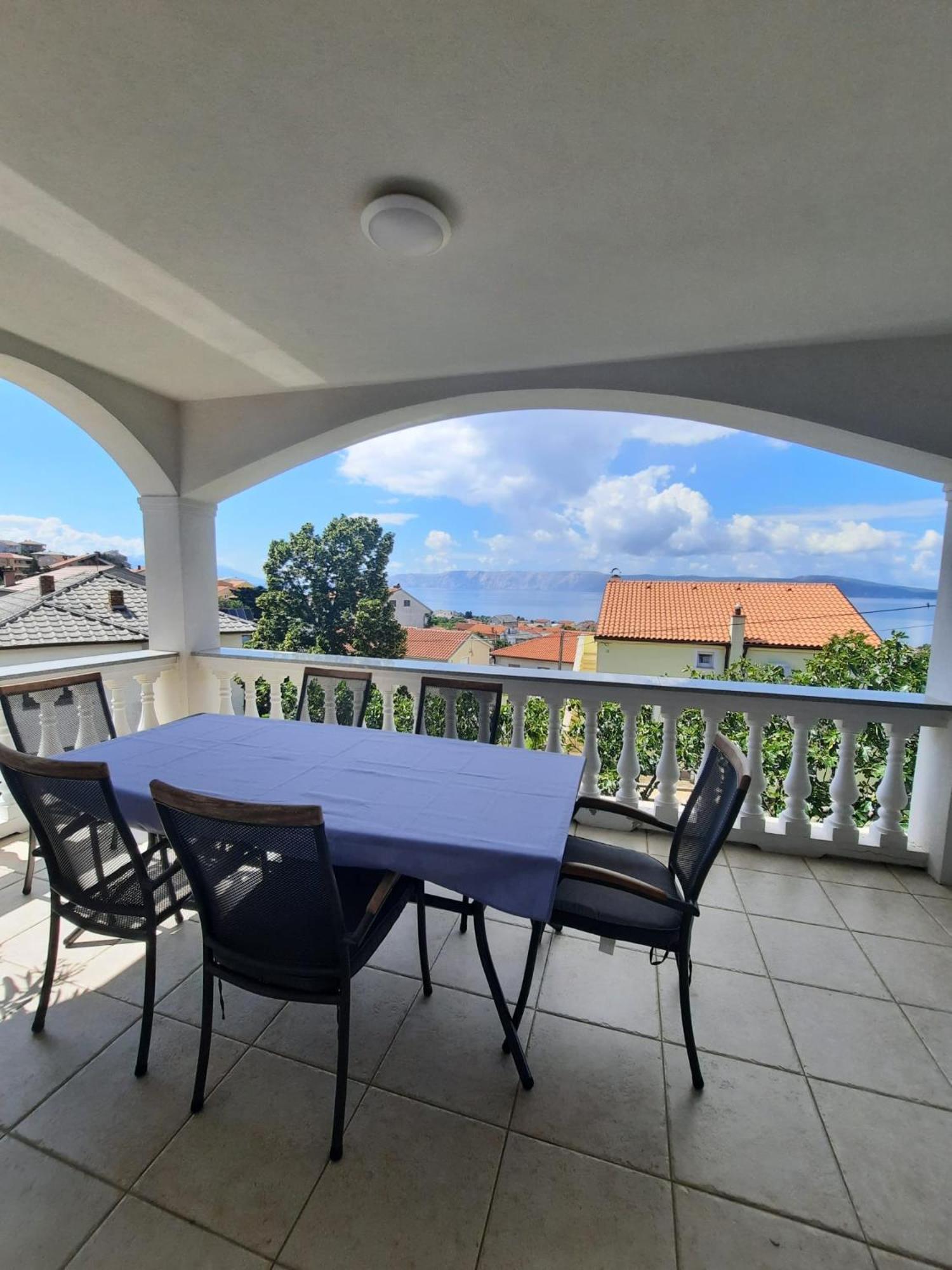 Apartman Mila Novi Vinodolski Esterno foto